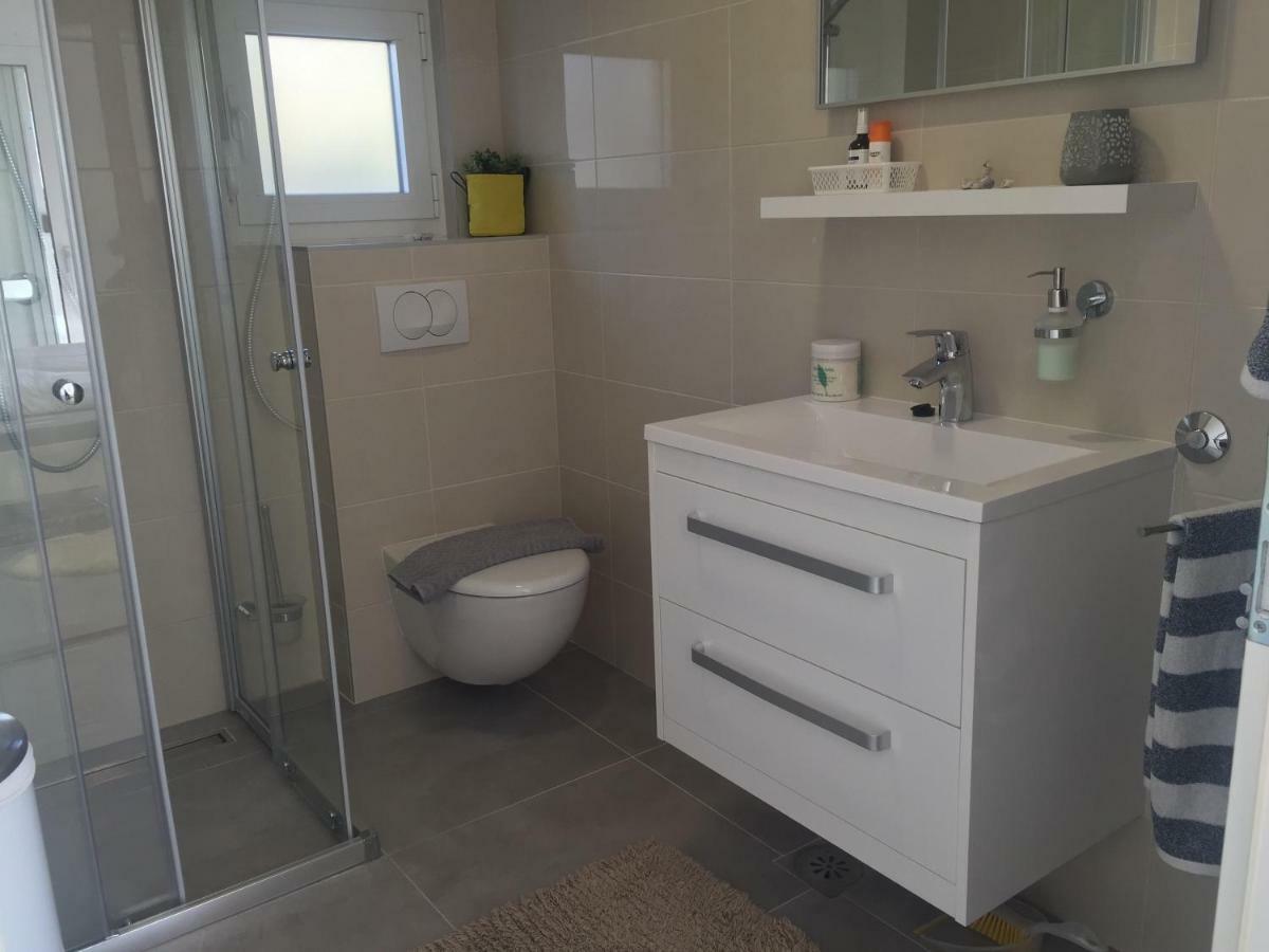Apartman Zeljka Appartement Podgora Buitenkant foto